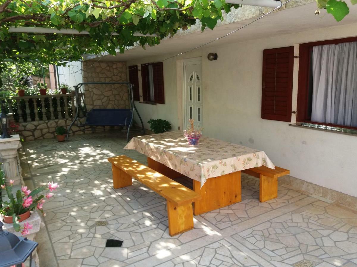 Tuzlak Apartment Povile